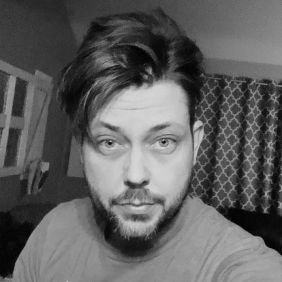 Meet your Posher, Aaron - Picture 1 of 1